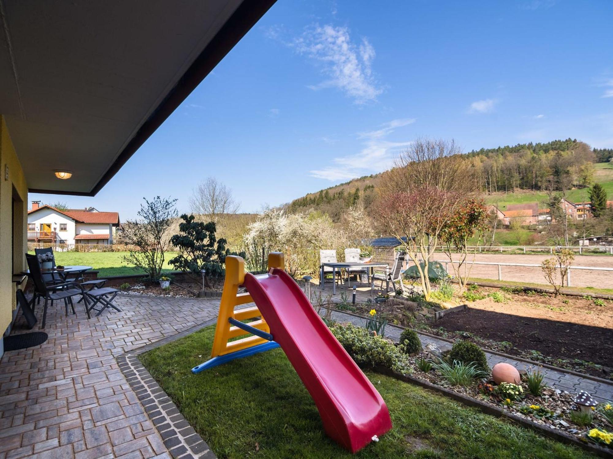 Apartment In The Odenwald With Terrace Mossautal Exteriör bild